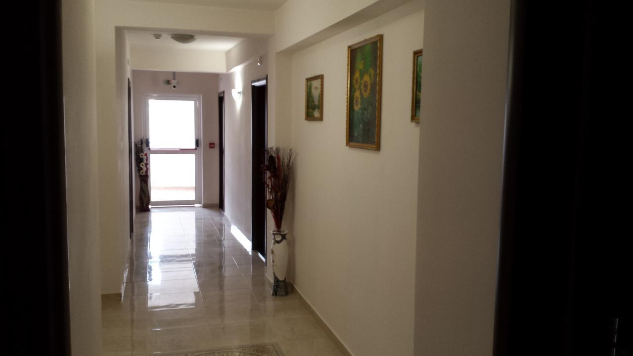 Tiara Hotel Dobrics Kültér fotó
